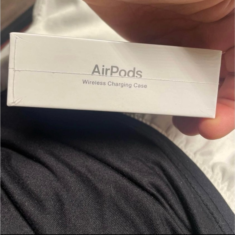Apple AirPods